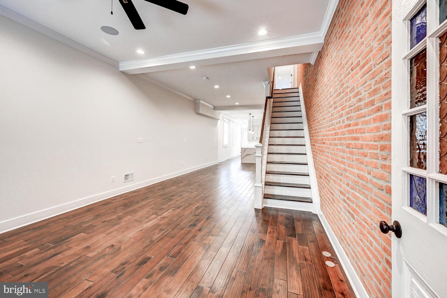 BUTCHERS HILL - Residential