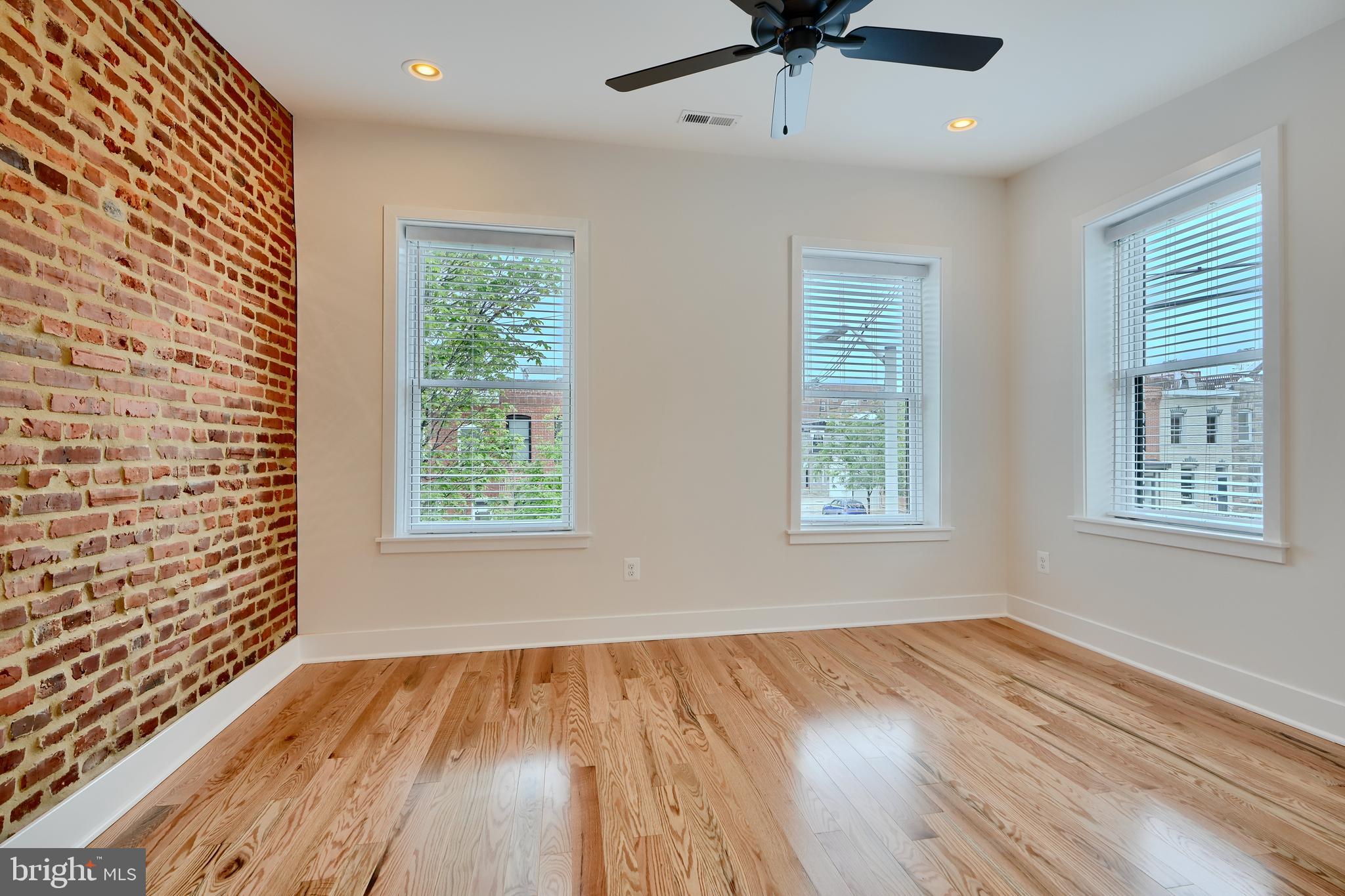 BUTCHERS HILL - Residential