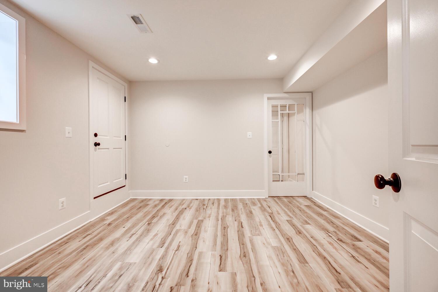 BUTCHERS HILL - Residential