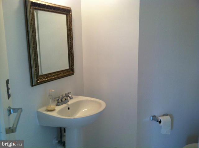 DOMINION STATION - Residential