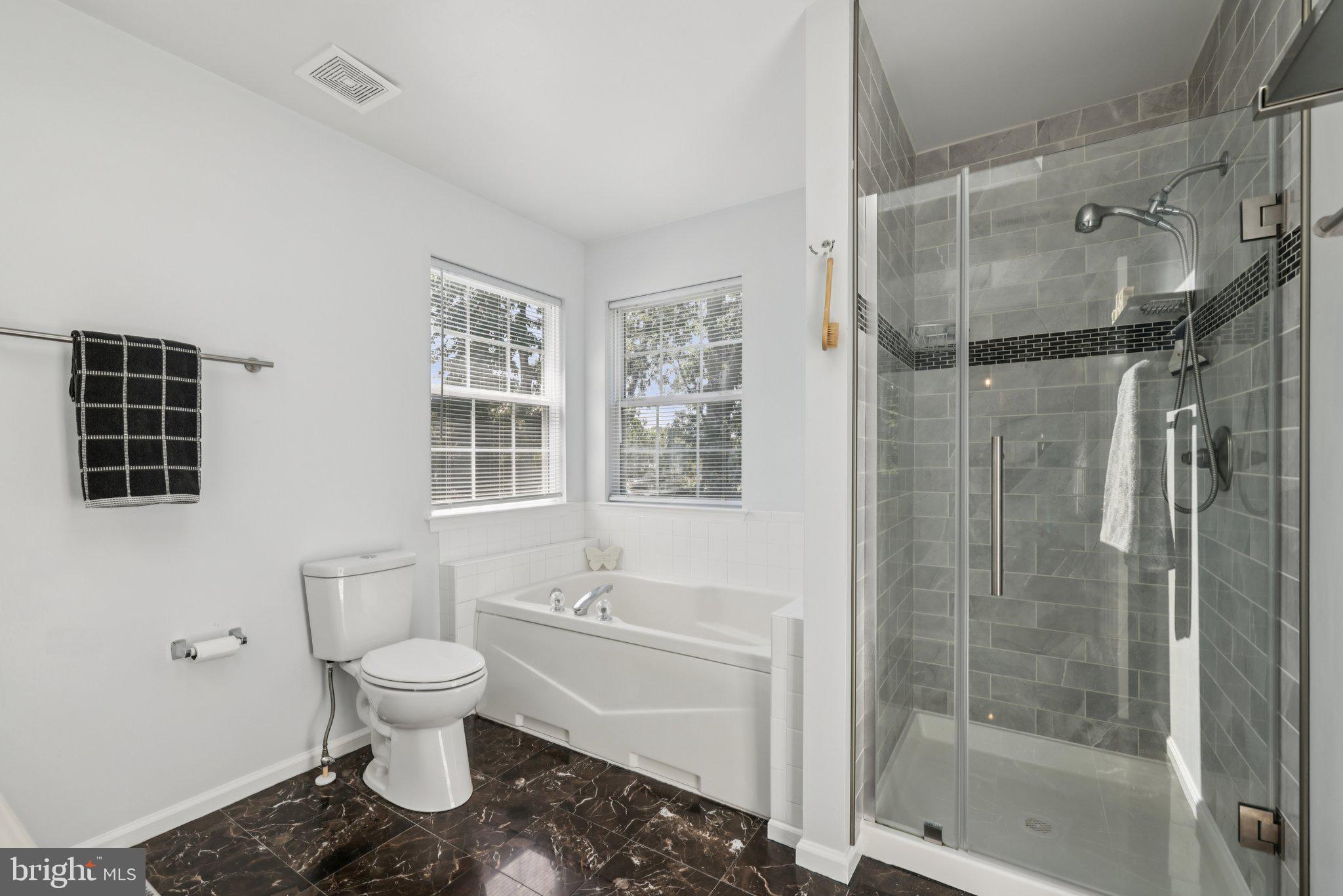 WOODLAWN HEIGHTS - Residential