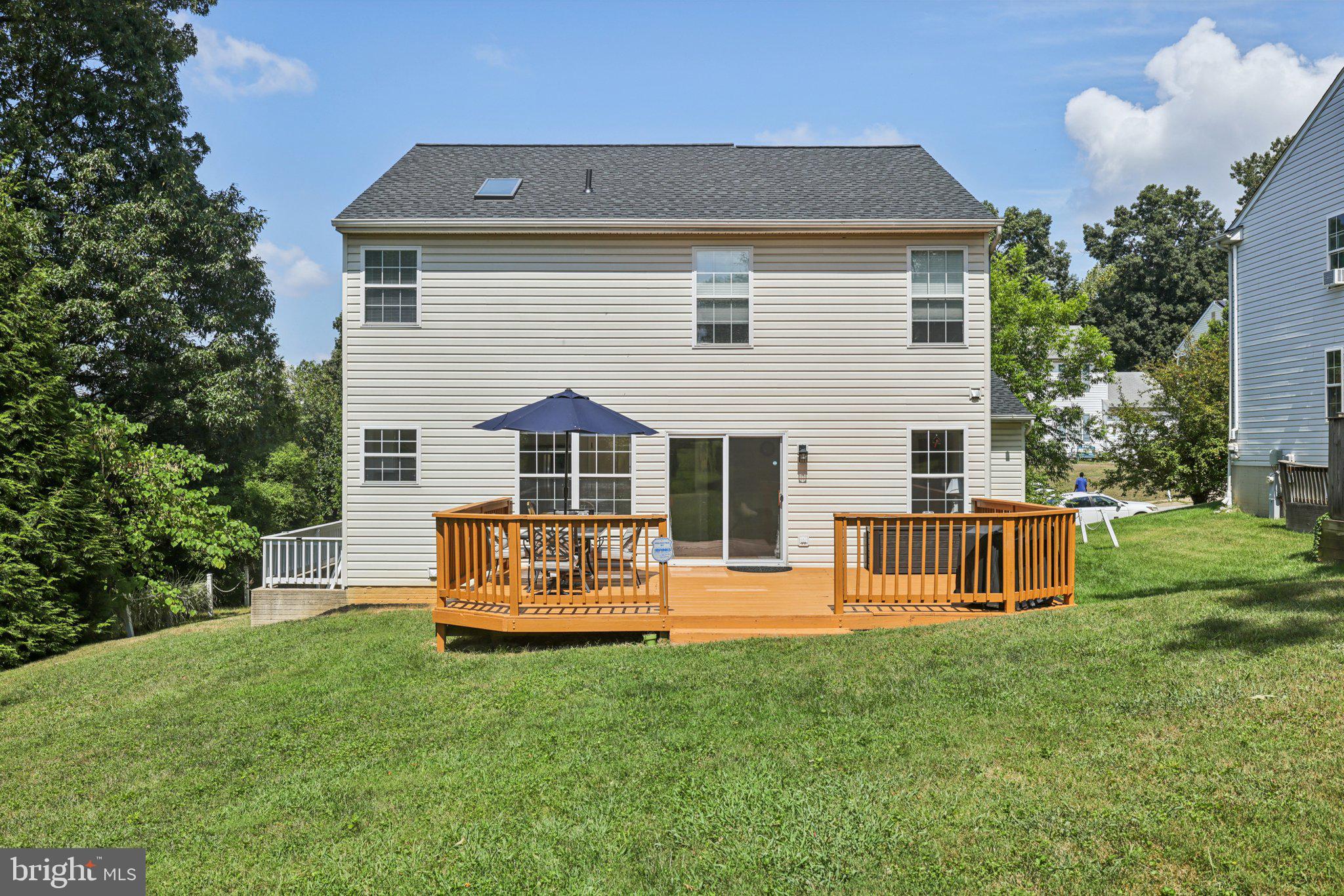 WOODLAWN HEIGHTS - Residential