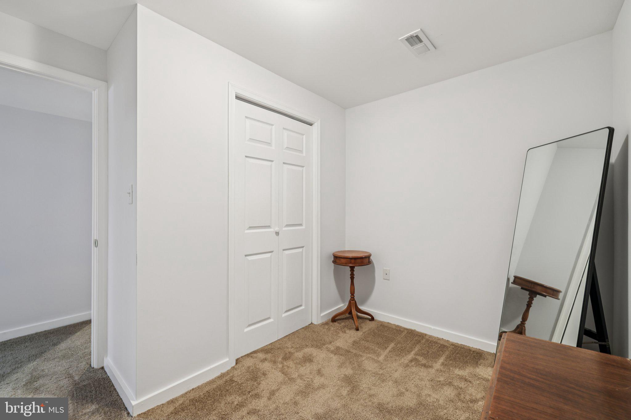 WOODLAWN HEIGHTS - Residential