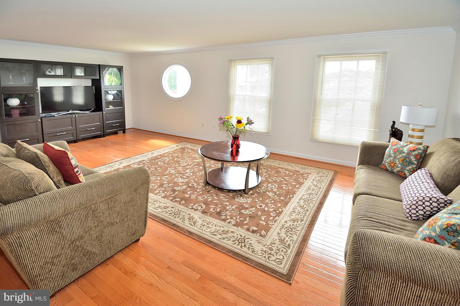 CENTRE RIDGE - Residential Lease