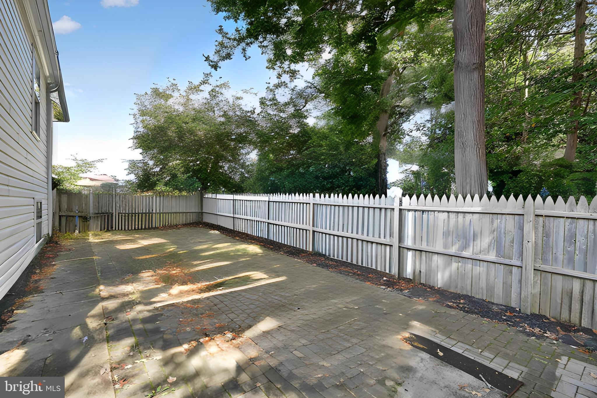 BANNISTER - Residential