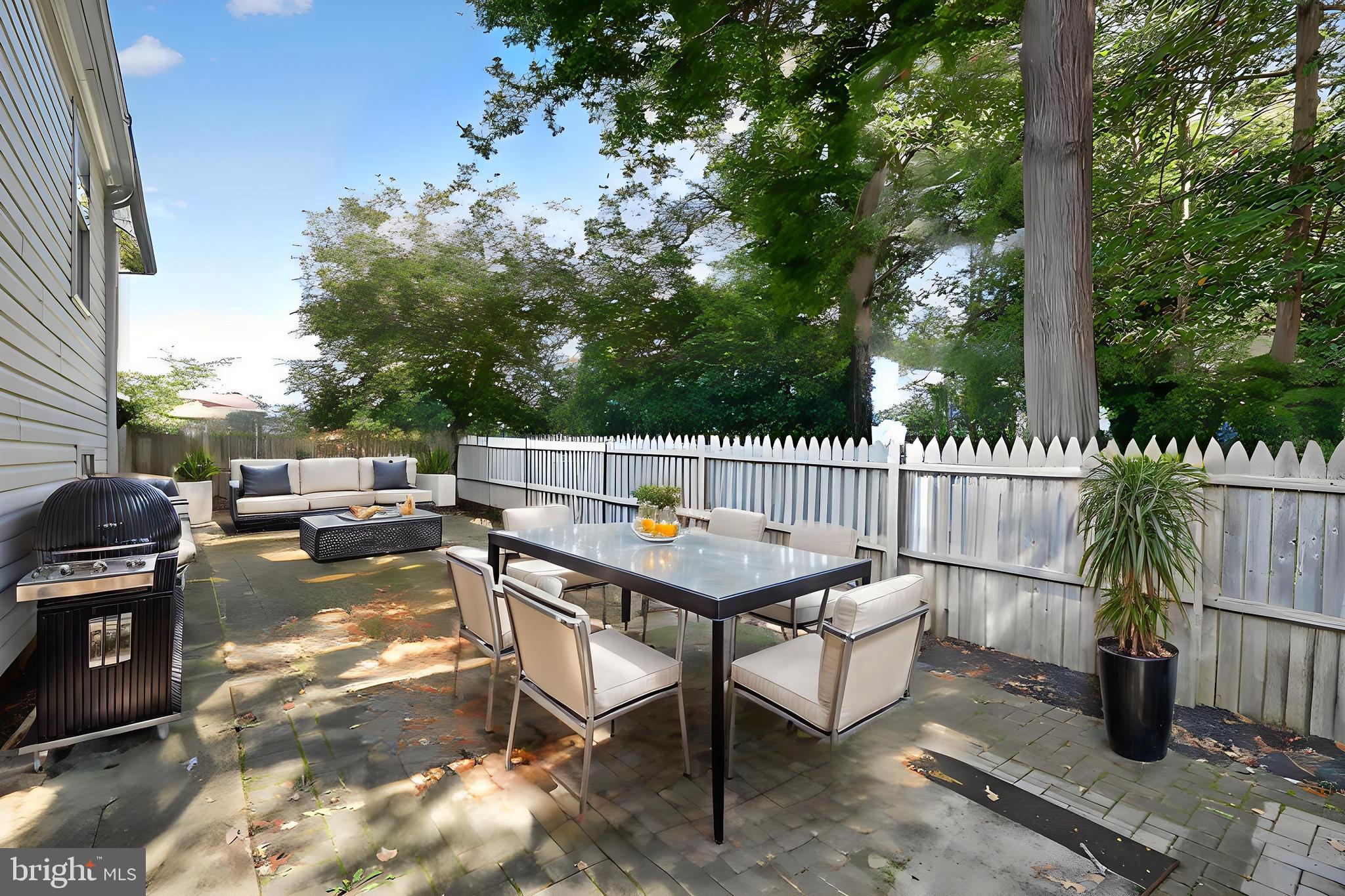 BANNISTER - Residential