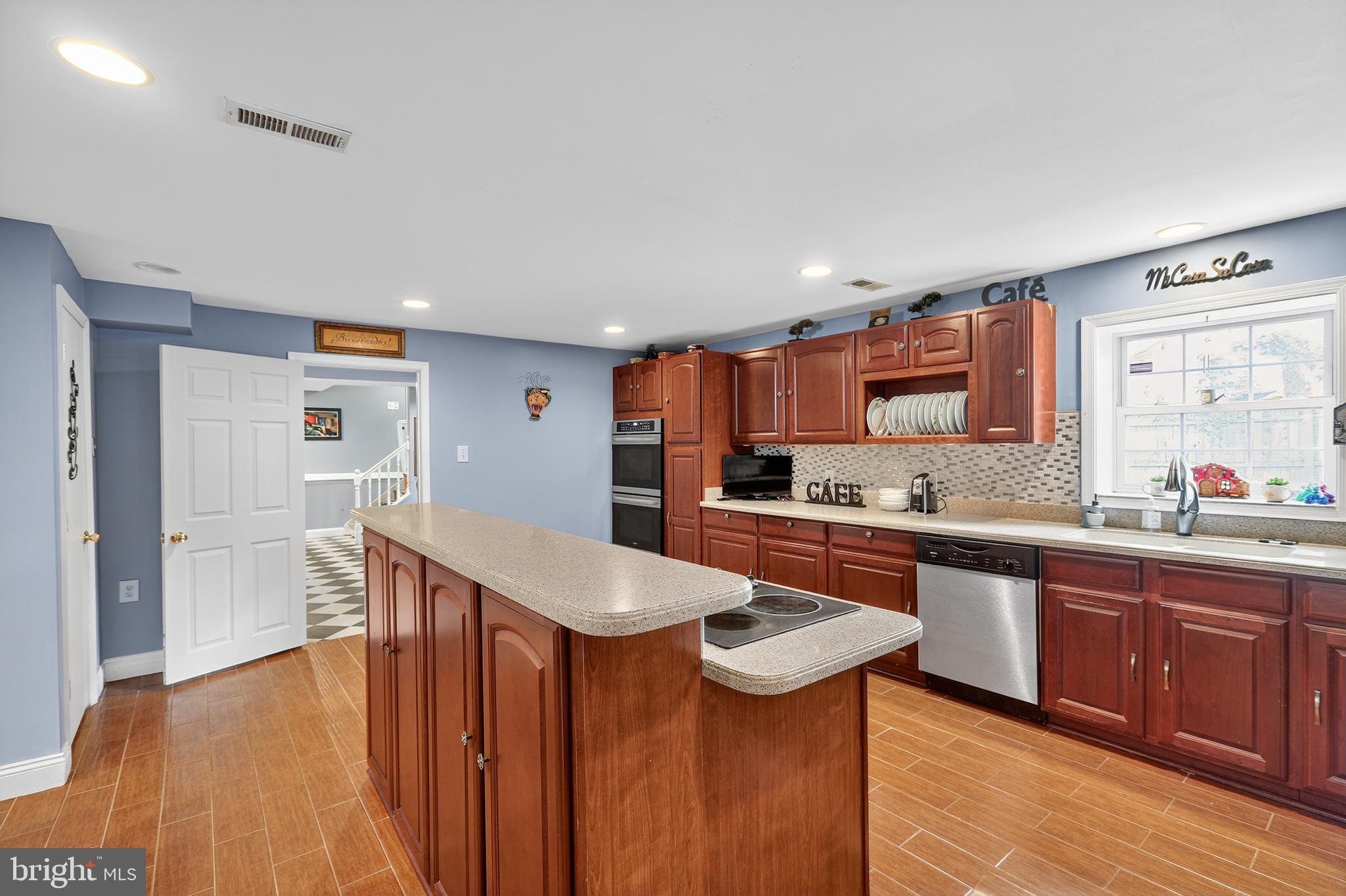 BANNISTER - Residential