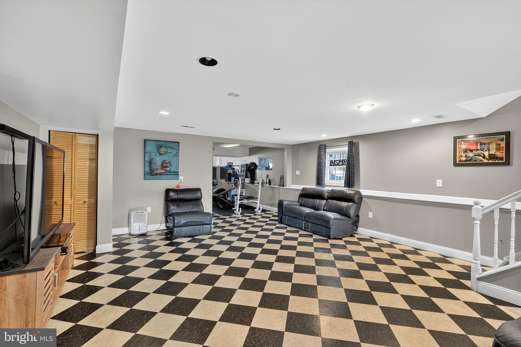 BANNISTER - Residential