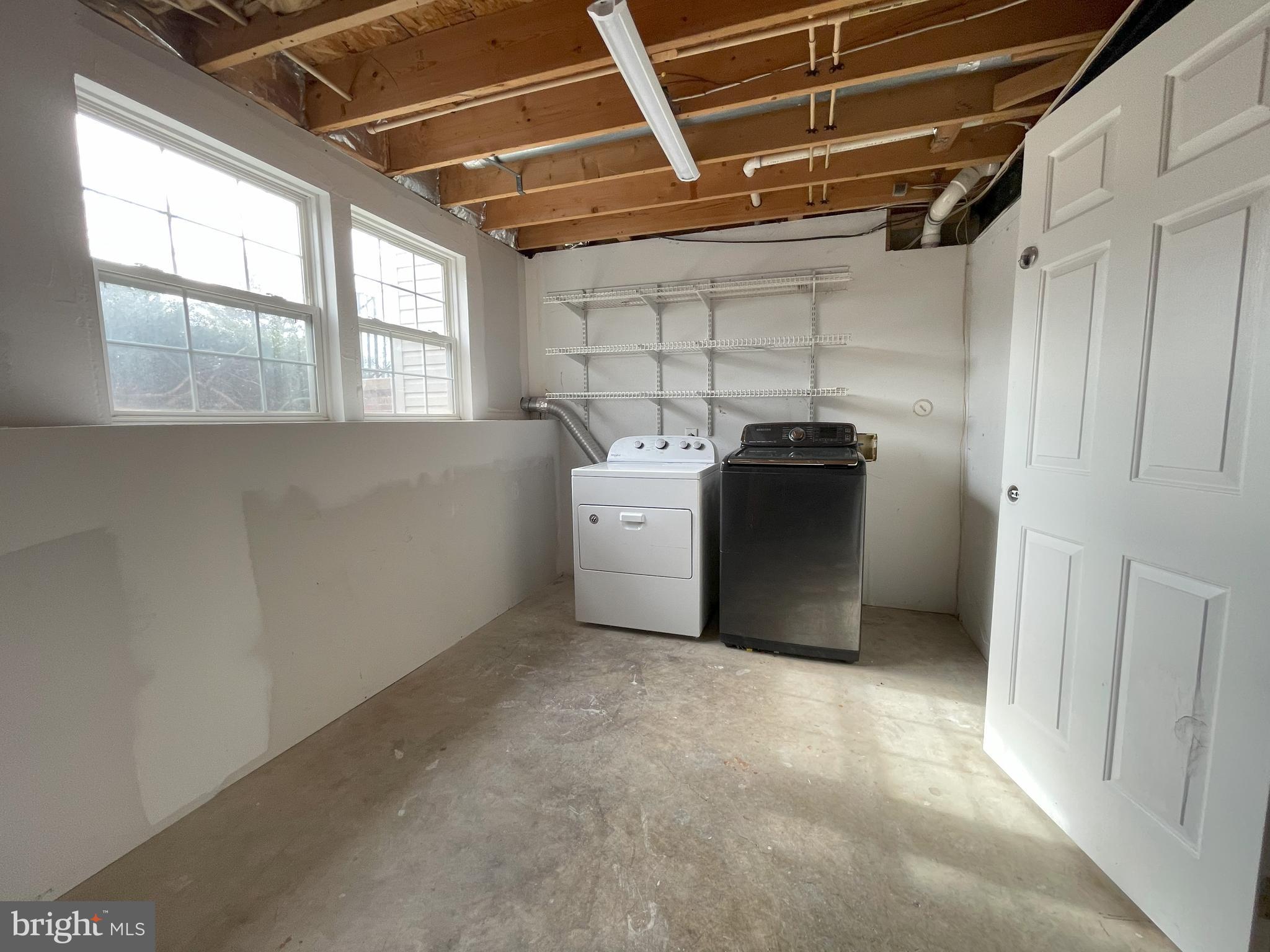 CENTRE RIDGE - Residential Lease