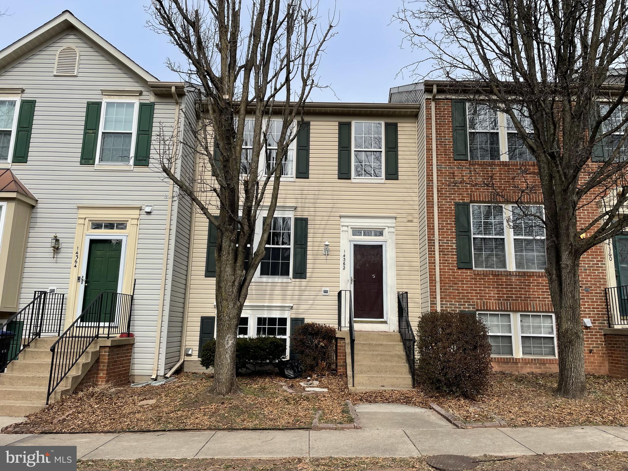 CENTRE RIDGE - Residential Lease