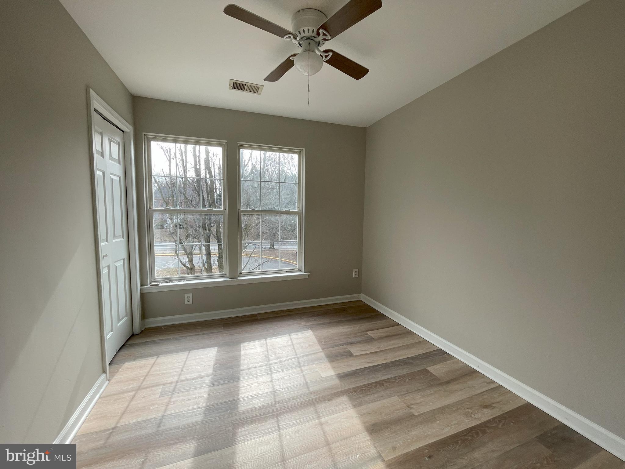 CENTRE RIDGE - Residential Lease