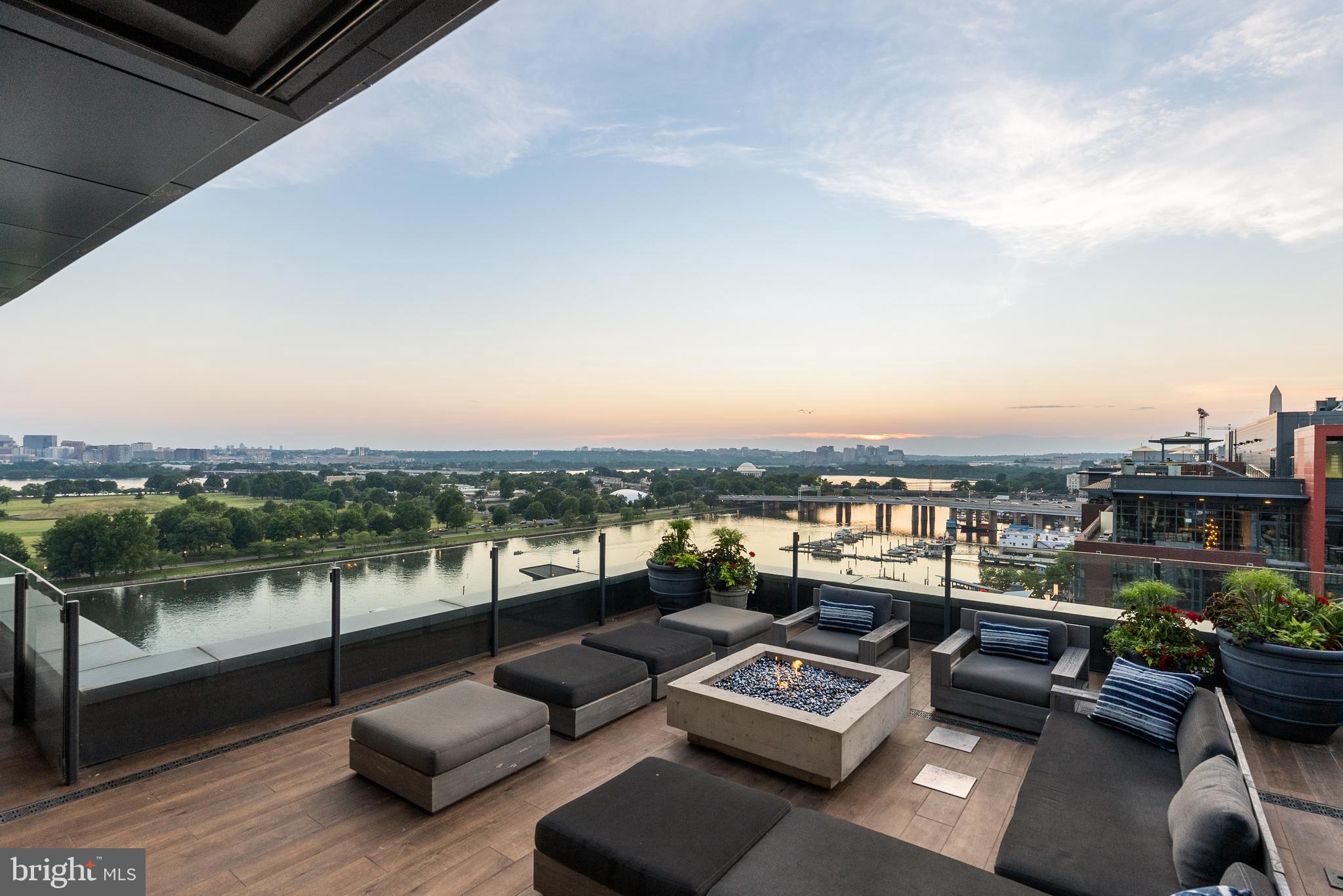 THE WHARF - Residential