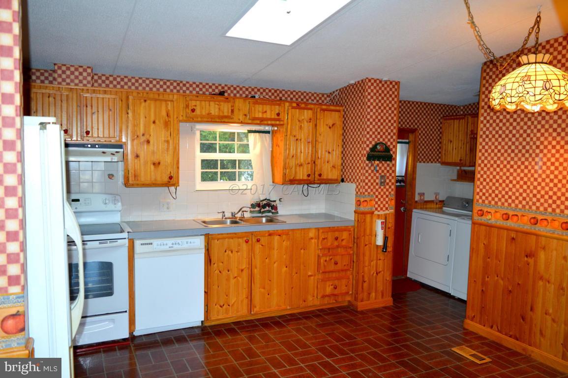 MYSTIC HARBOUR - Residential