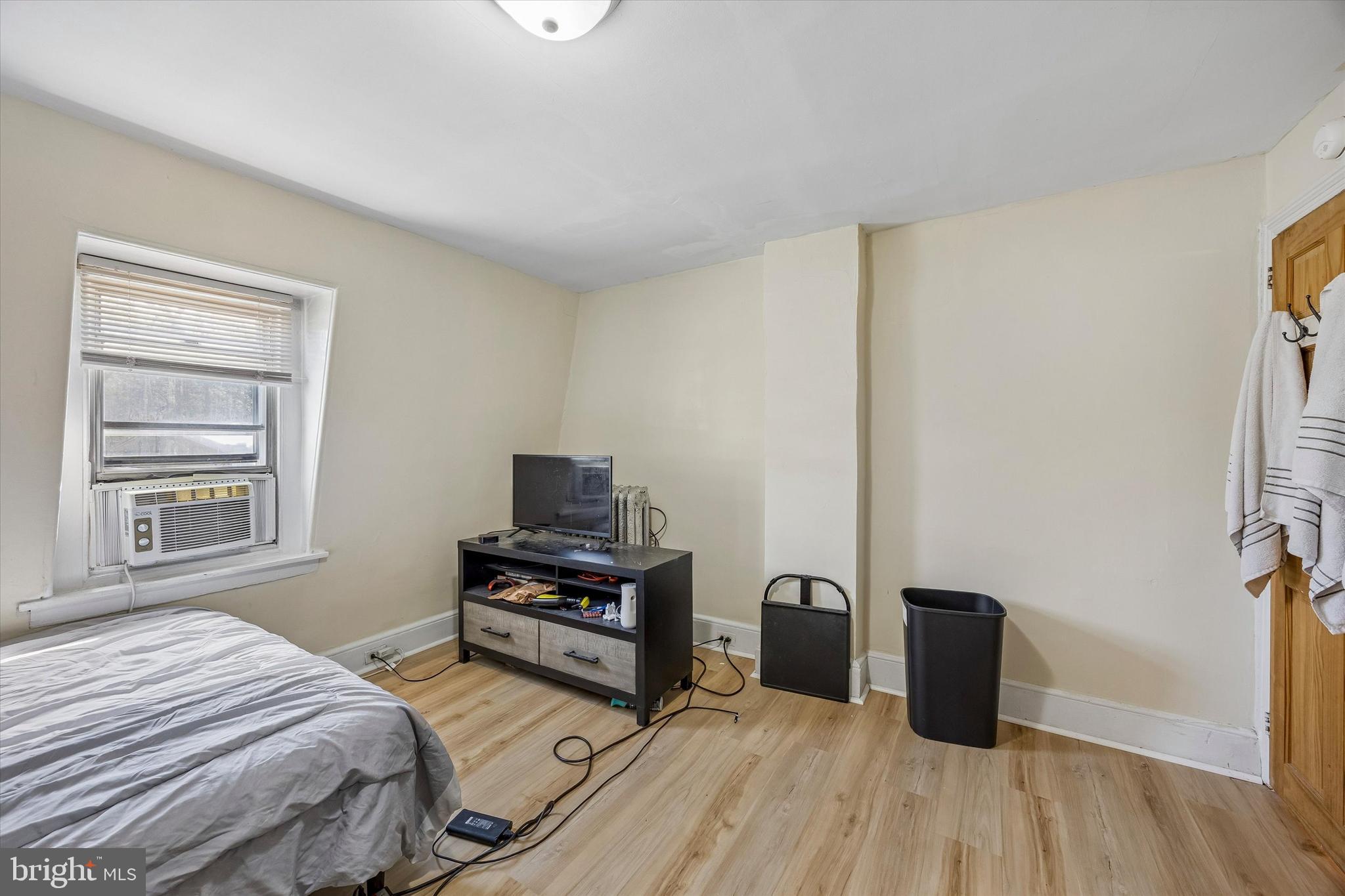 ROXBOROUGH - Residential