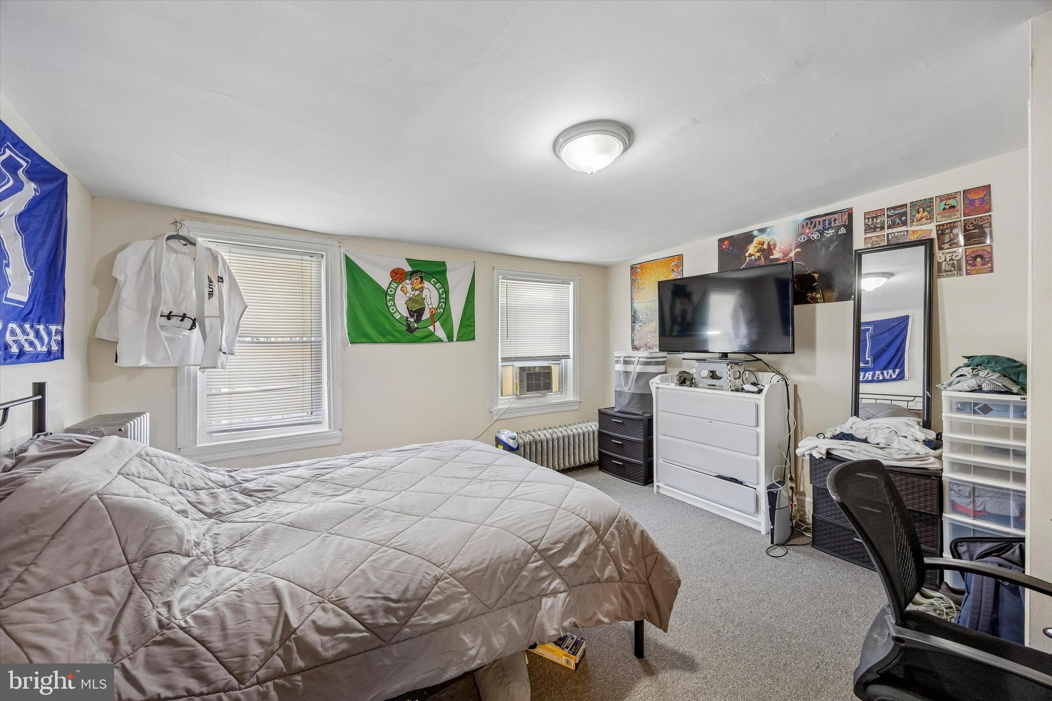 ROXBOROUGH - Residential