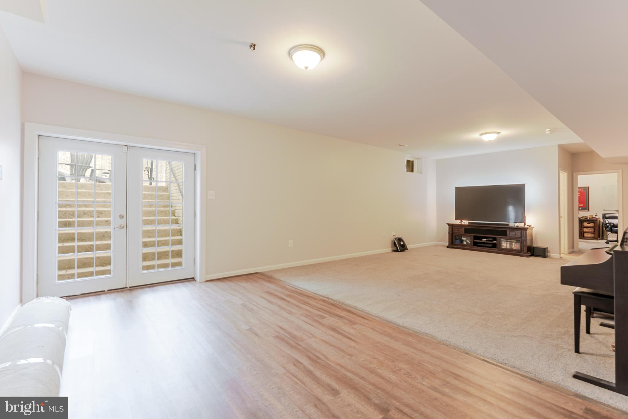 THE LAURELS - Residential