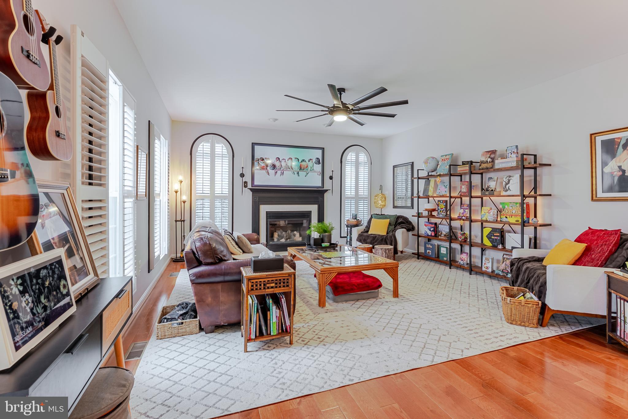 THE LAURELS - Residential