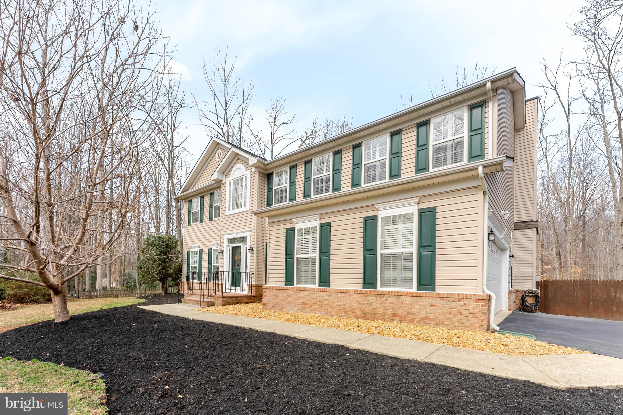 THE LAURELS - Residential