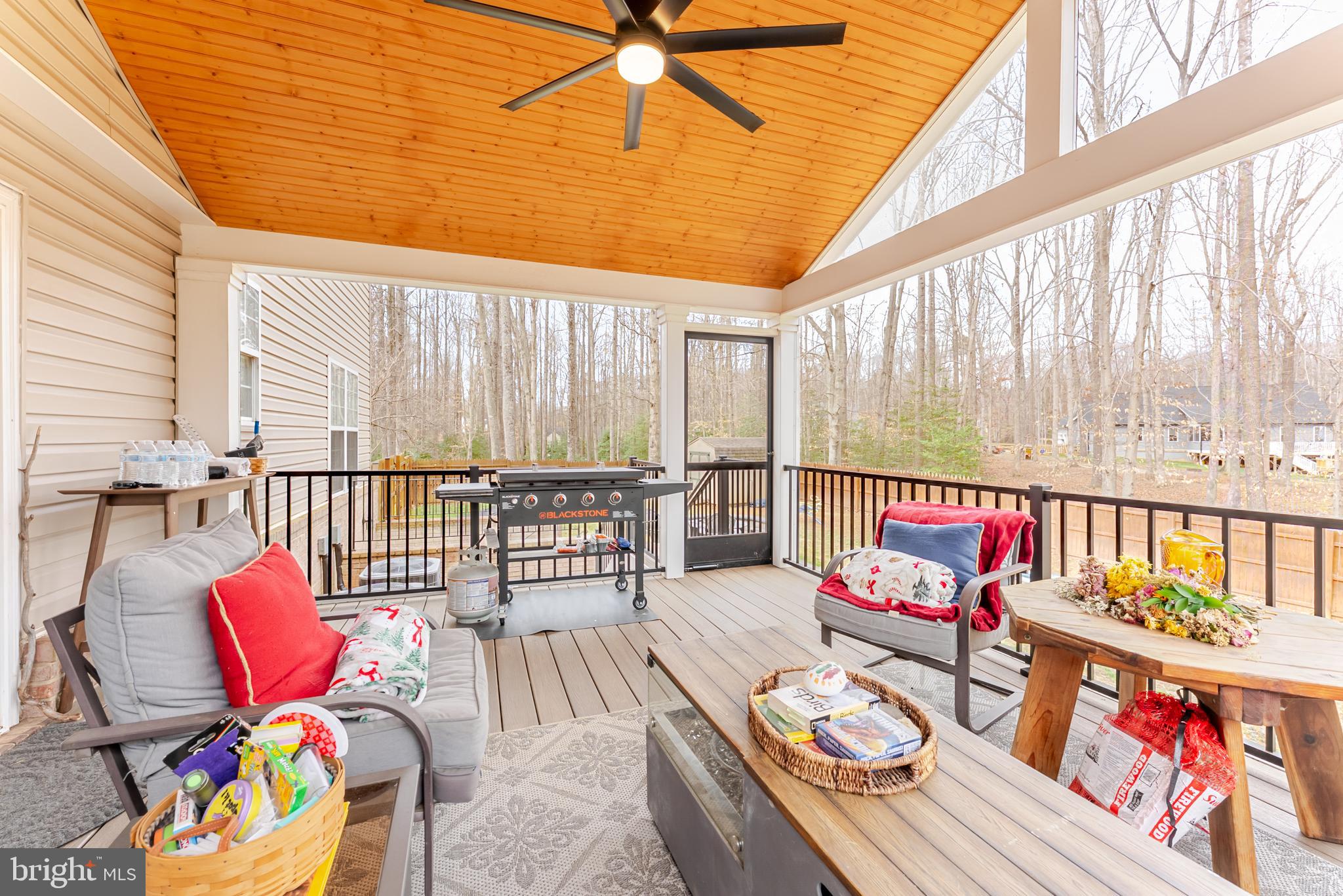 THE LAURELS - Residential