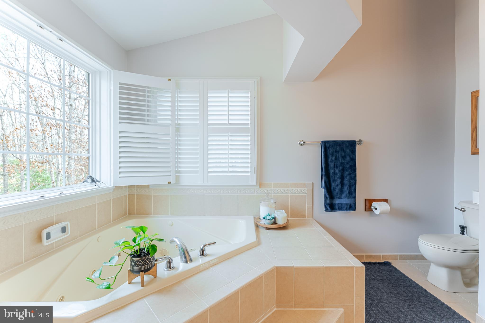 THE LAURELS - Residential