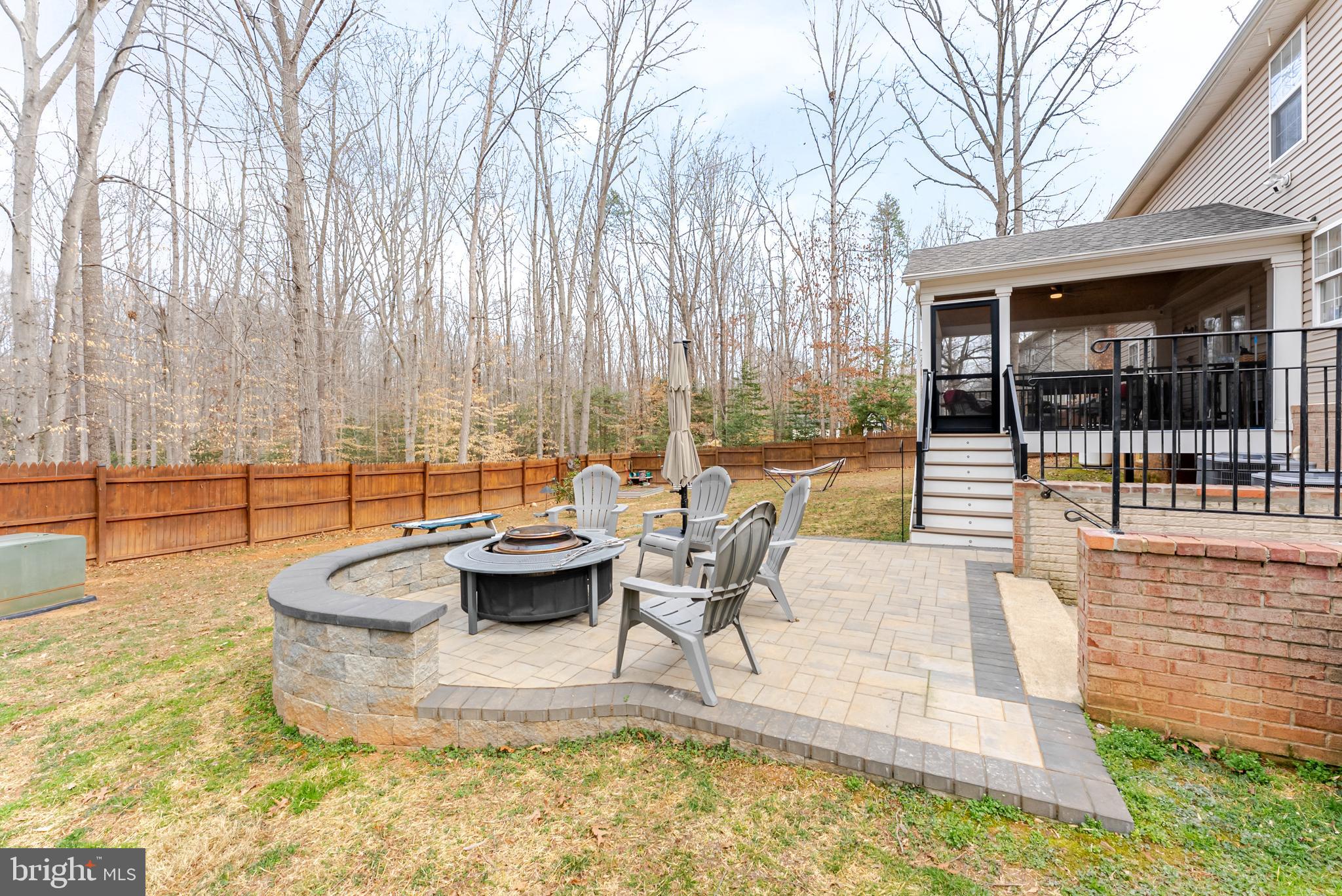 THE LAURELS - Residential