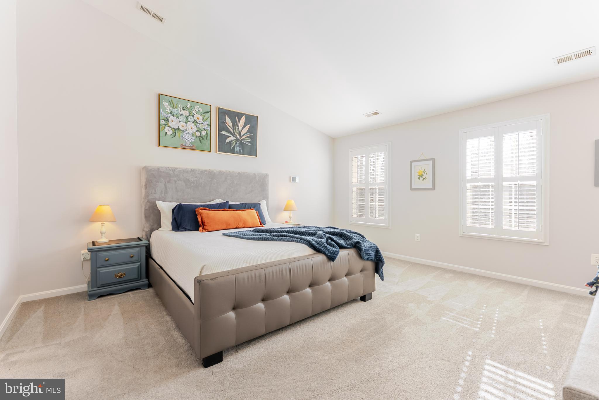 THE LAURELS - Residential