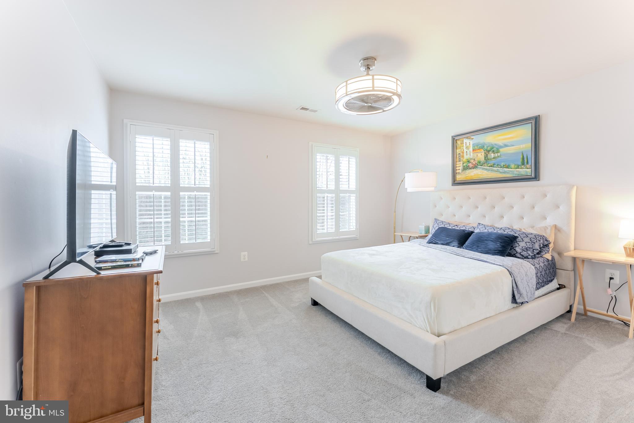 THE LAURELS - Residential