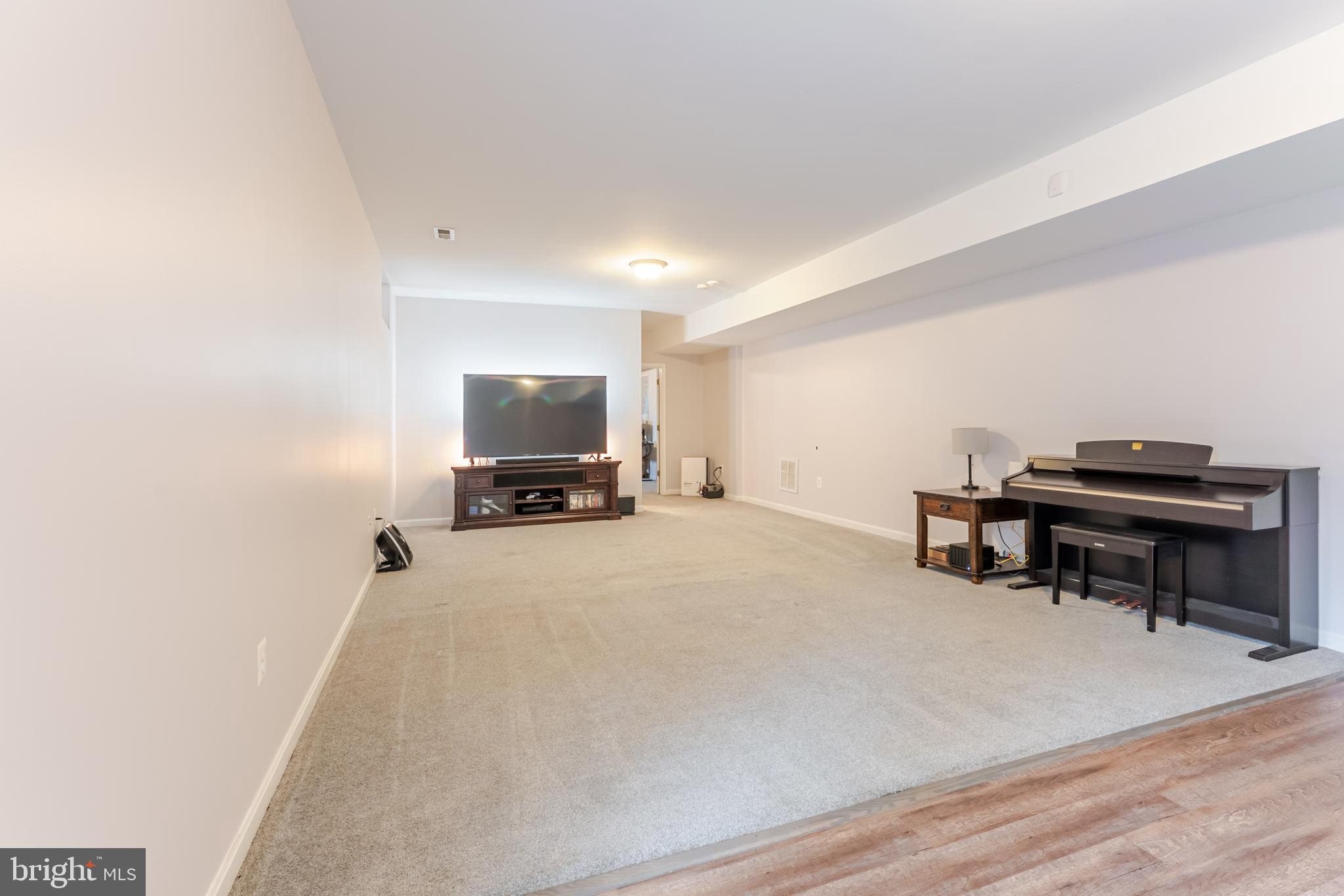 THE LAURELS - Residential