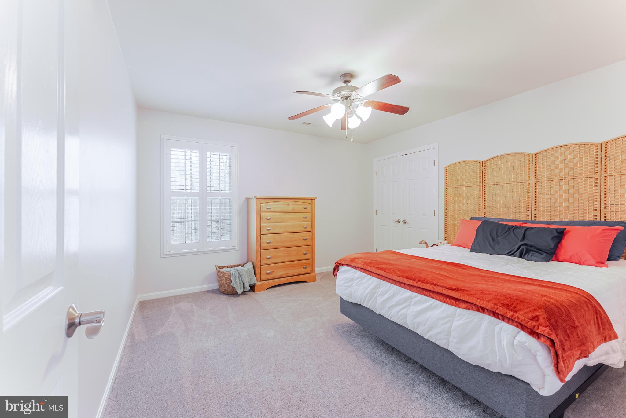 THE LAURELS - Residential