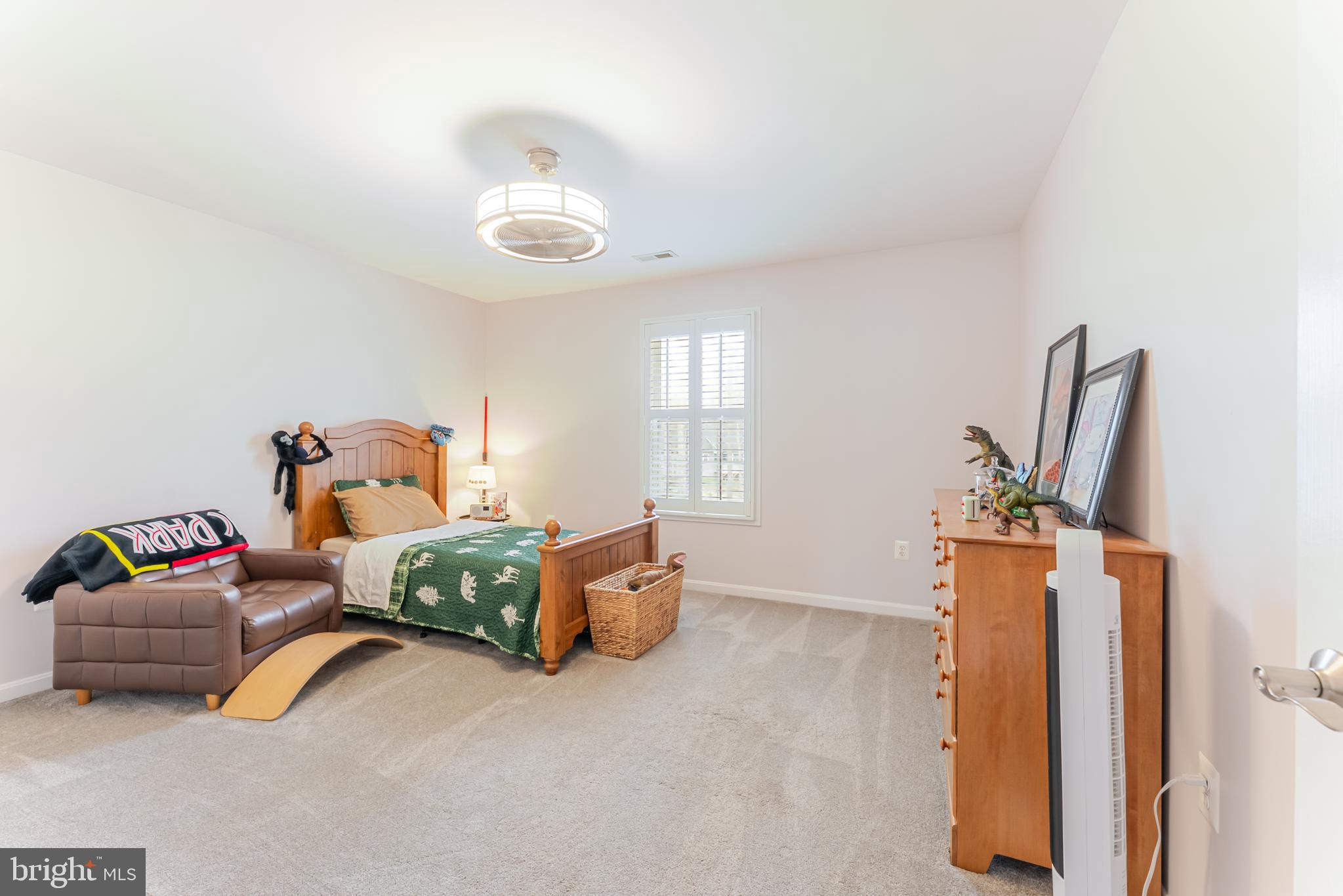 THE LAURELS - Residential