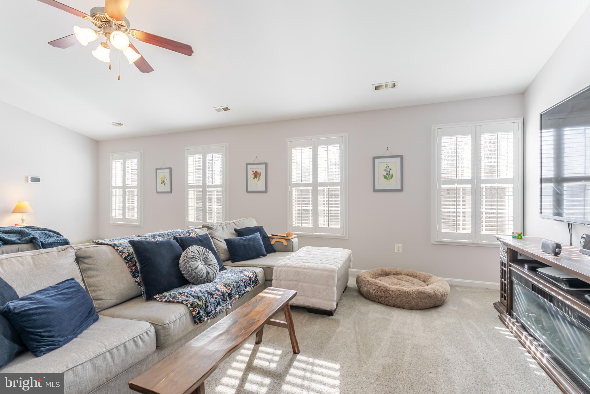 THE LAURELS - Residential