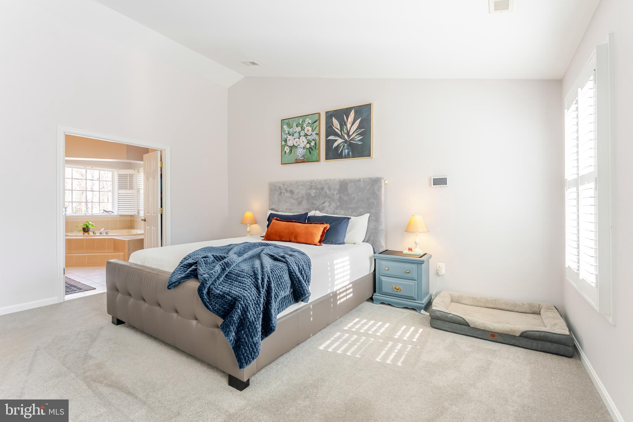 THE LAURELS - Residential