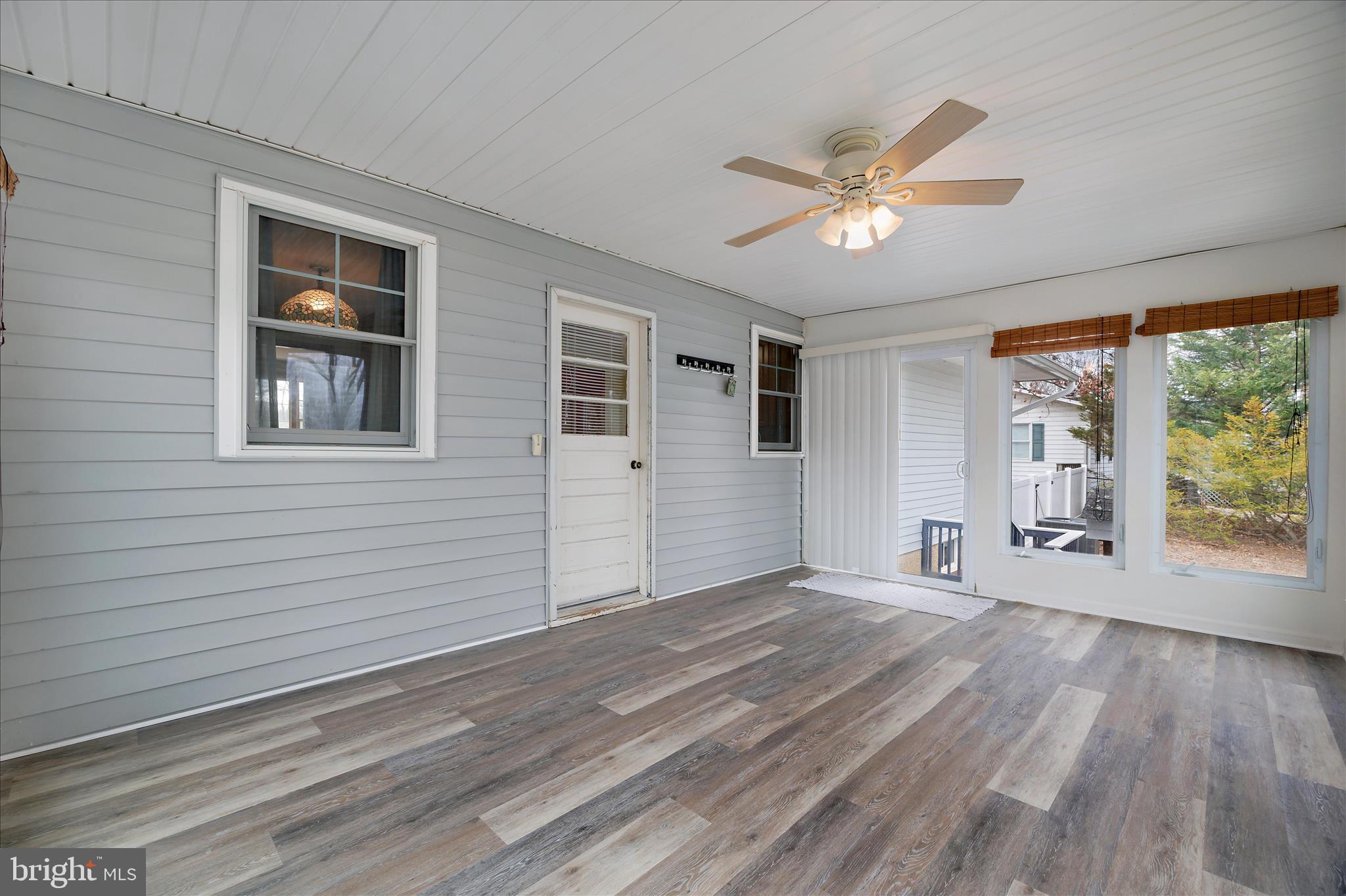 ELVATON ACRES - Residential