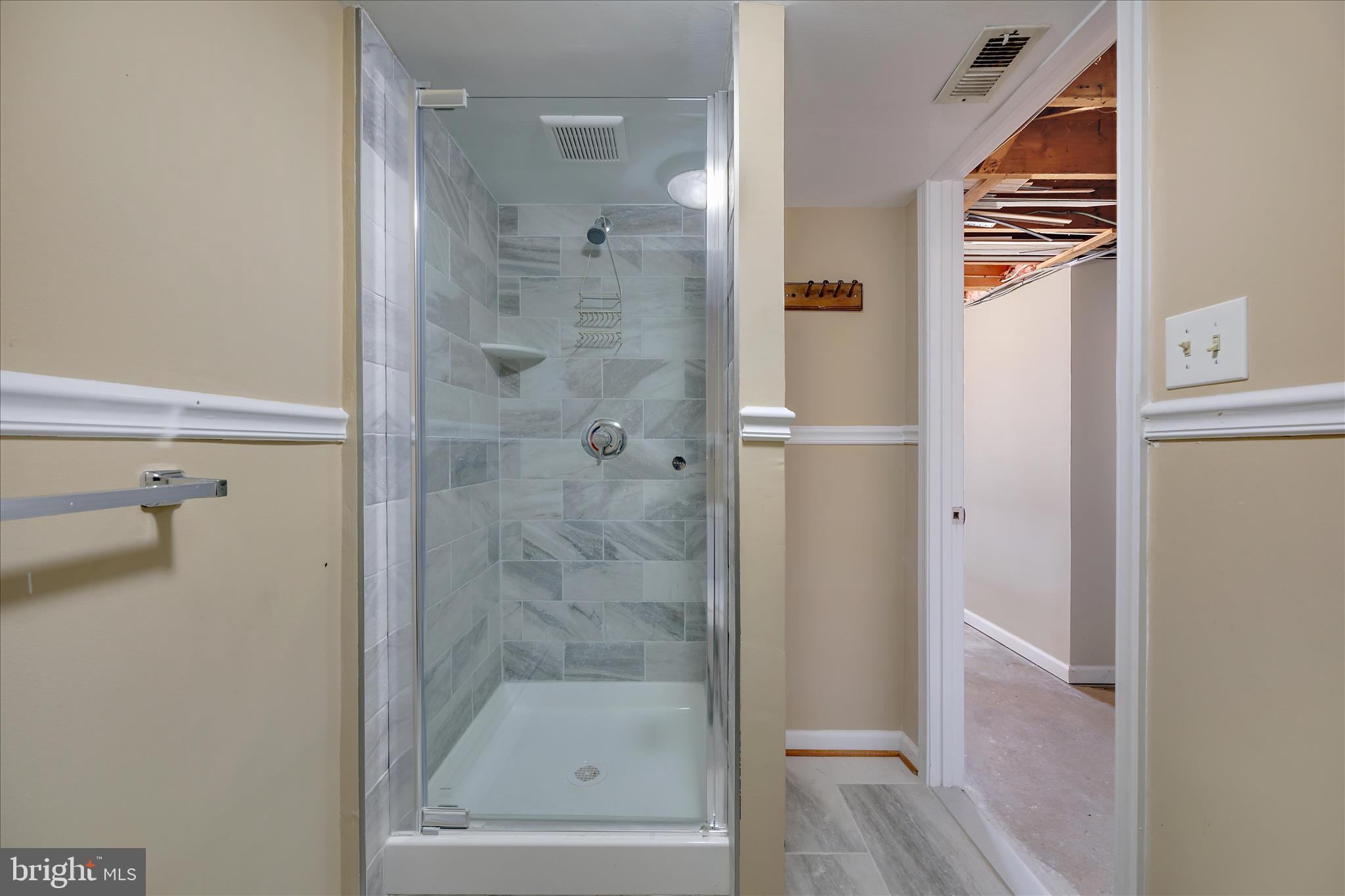 ELVATON ACRES - Residential