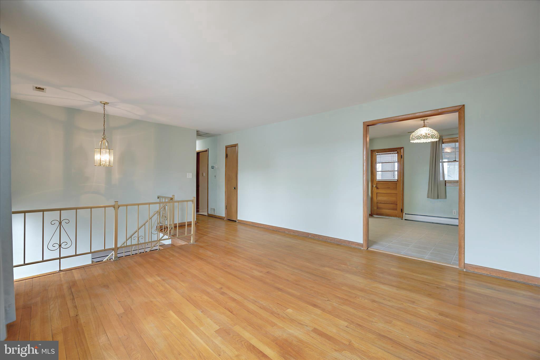 ELVATON ACRES - Residential