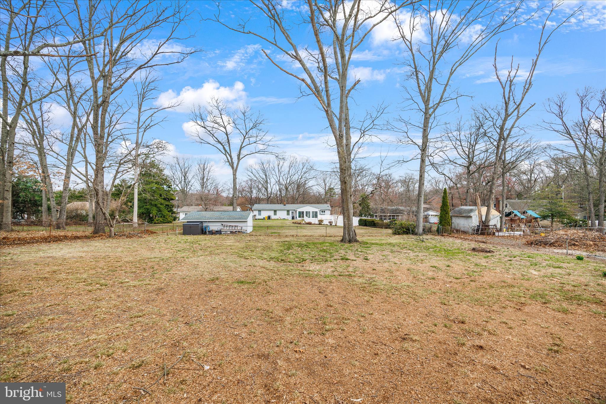 ELVATON ACRES - Residential