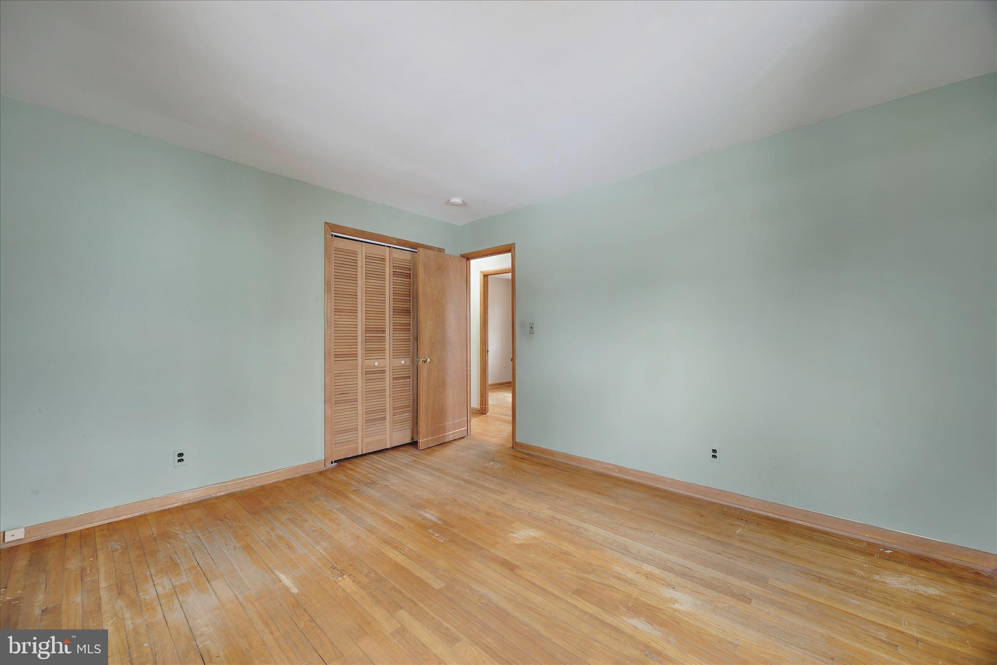 ELVATON ACRES - Residential