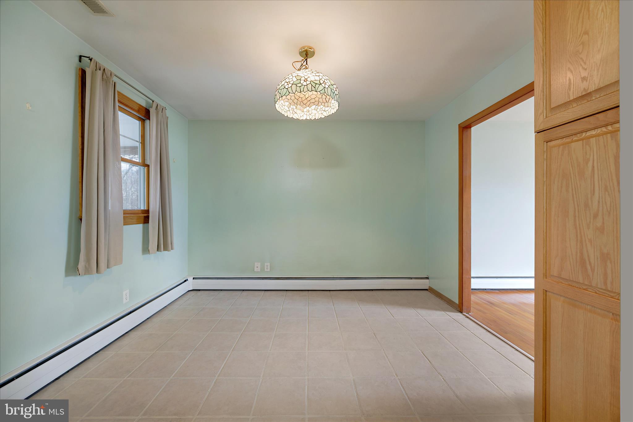 ELVATON ACRES - Residential