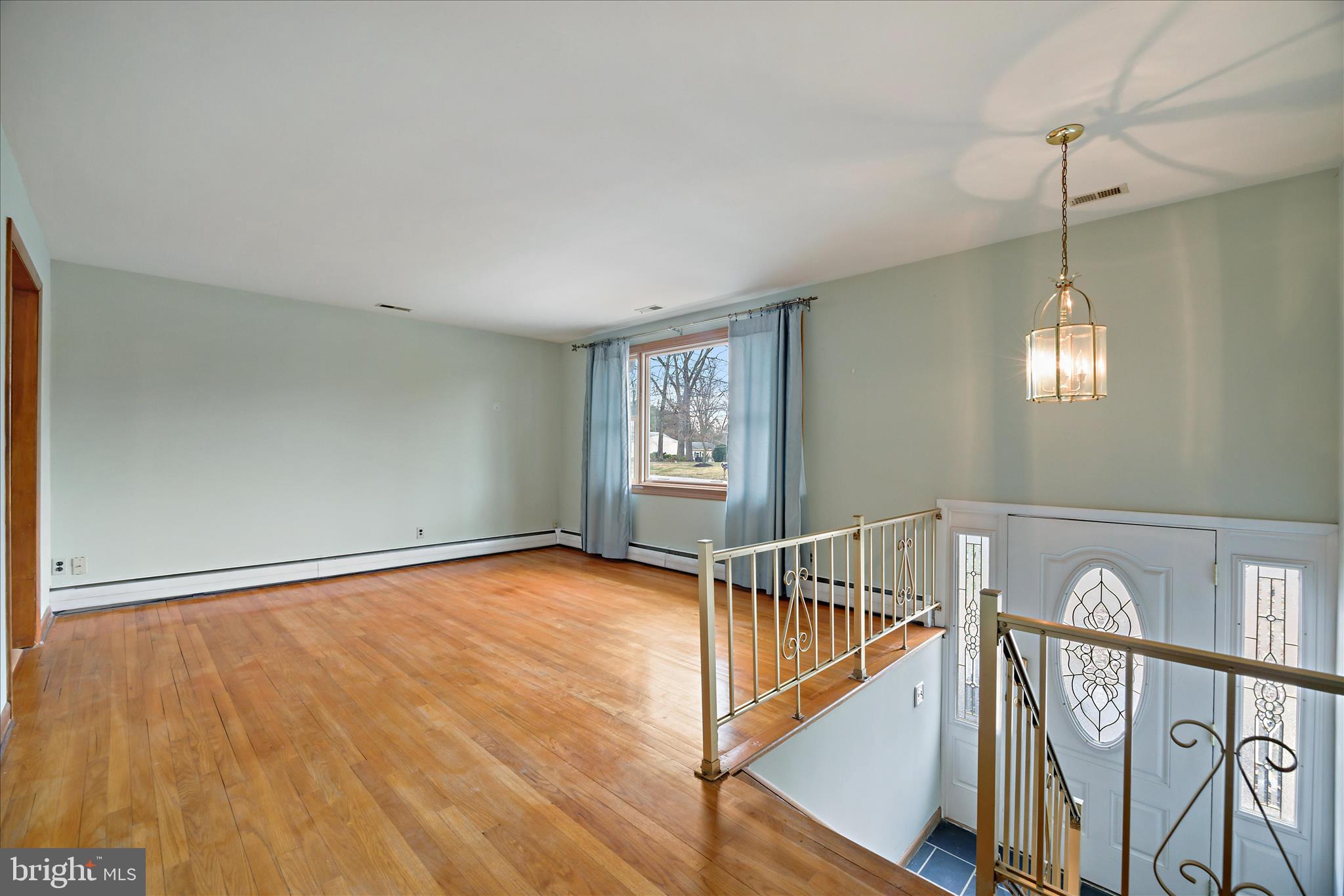 ELVATON ACRES - Residential