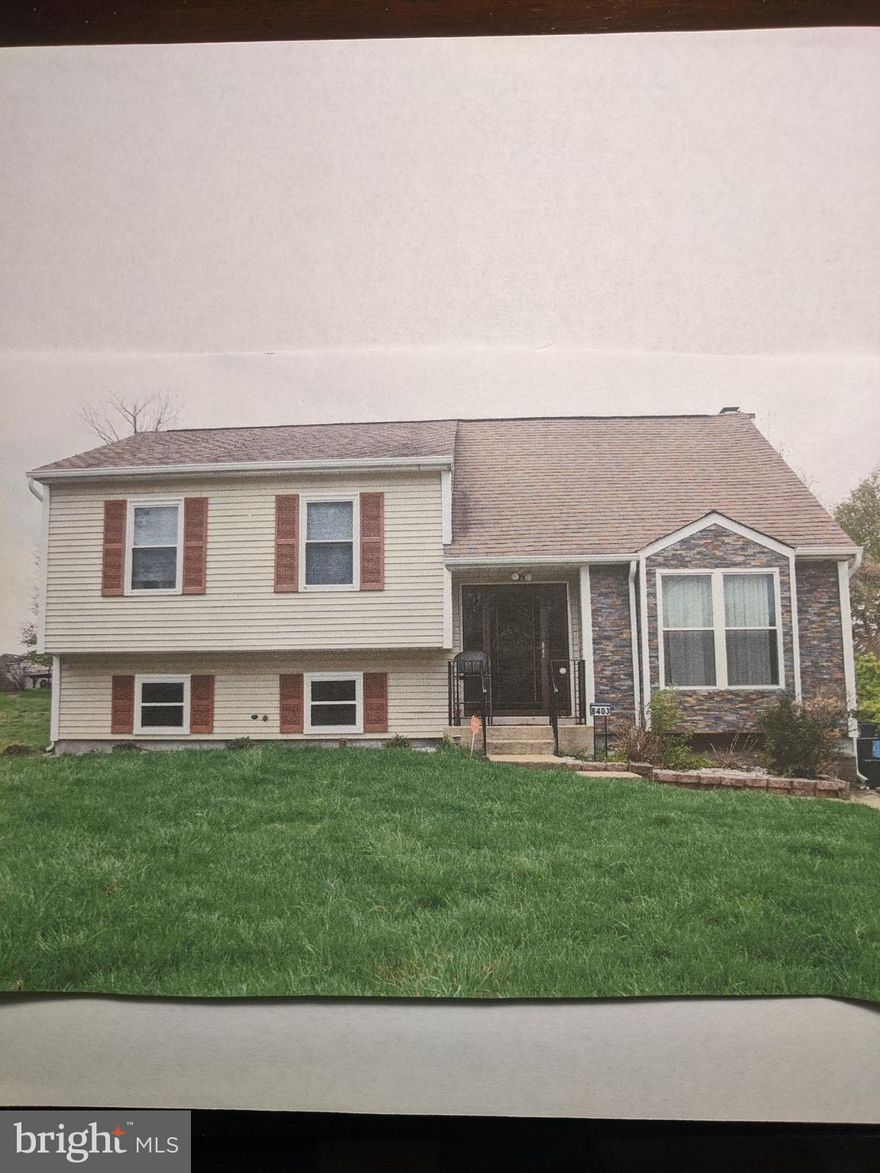 NO SHOWINGS FOR SUNDAY,  MAY 7, 2022.  This is a beautiful and well-kept Single Family home in a close-in area of Clinton, MD close to shopping, Andrew Air Force Base, Branch Avenue Metro Station and within minutes of I-95.    The home Sparkles and shows the pride of ownership of this beautifully renovated Split Foyer.
Features Include:  Four bedrooms and three full baths all recently remodeled with  New carpet and some hardwood floors.   New Air Conditioning Units recently installed (Nov. 2021) with Programmable thermostat and new double-hung windows installed (2022), along with a new Patio Door.   Make this your new home today!