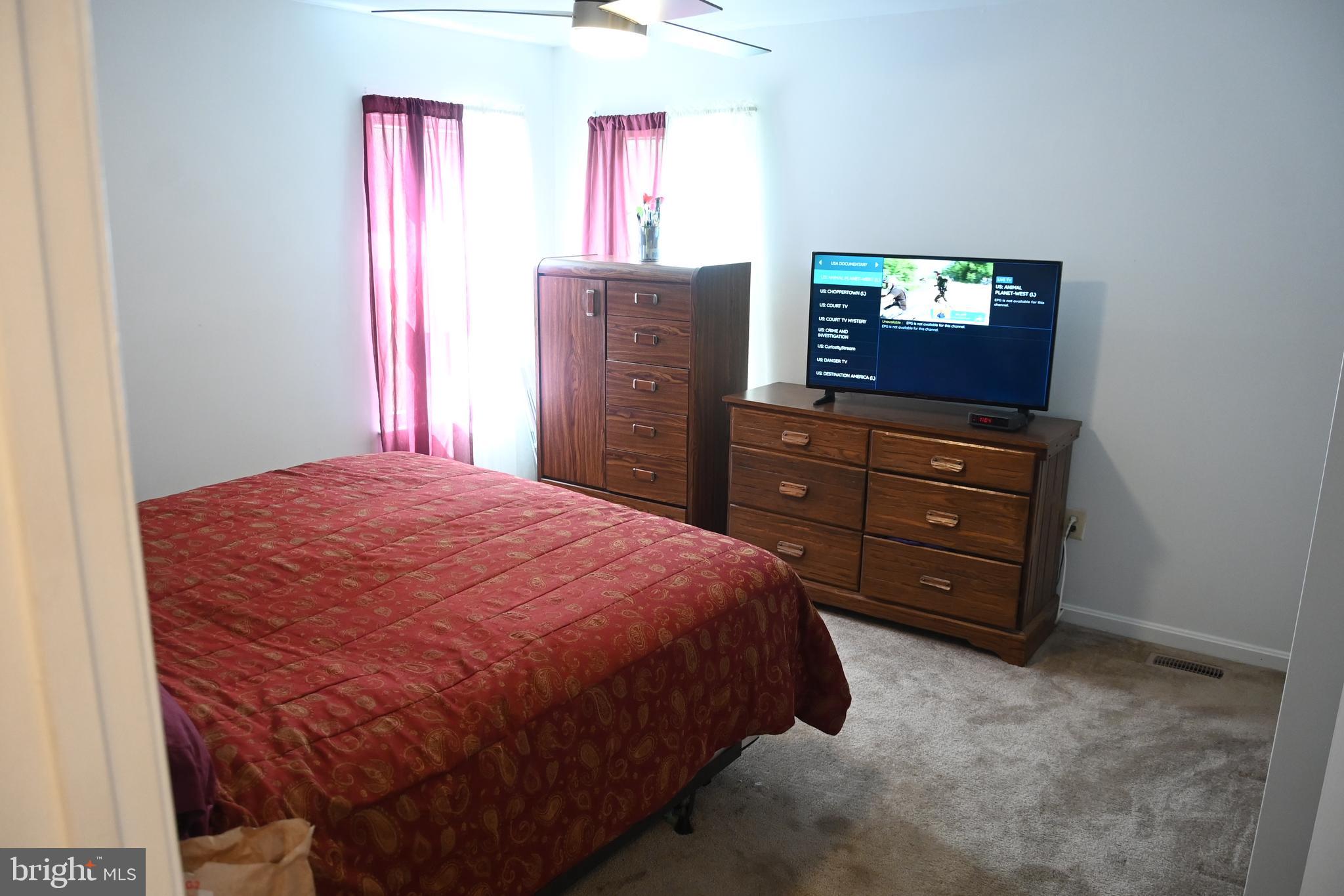 CHRIS MAR MANOR - Residential