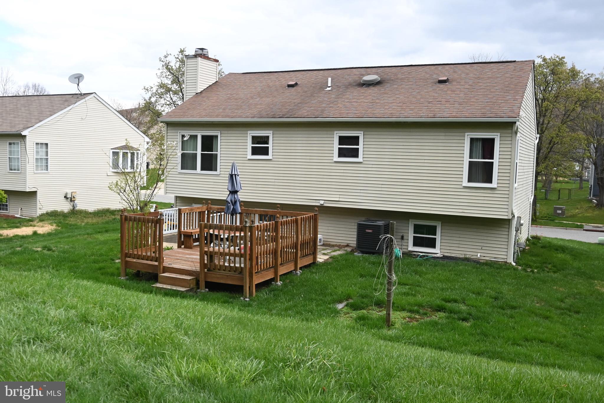 CHRIS MAR MANOR - Residential