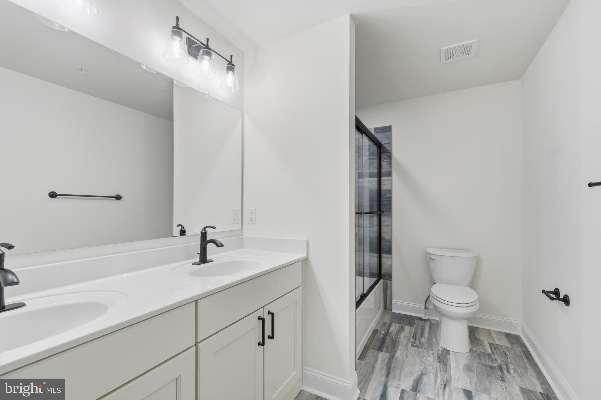 HISTORIC CHESTERTOWN - Residential