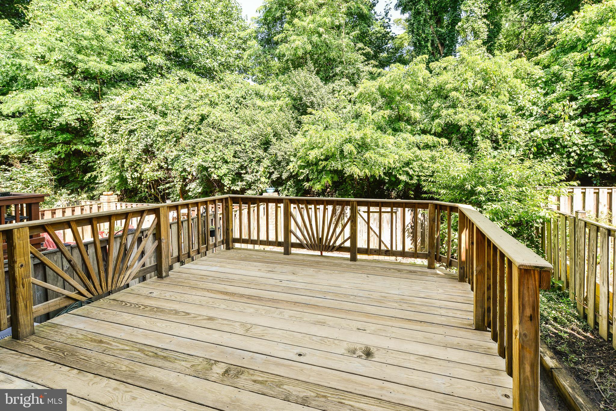 CHERRYWOOD SQUARE - Residential Lease