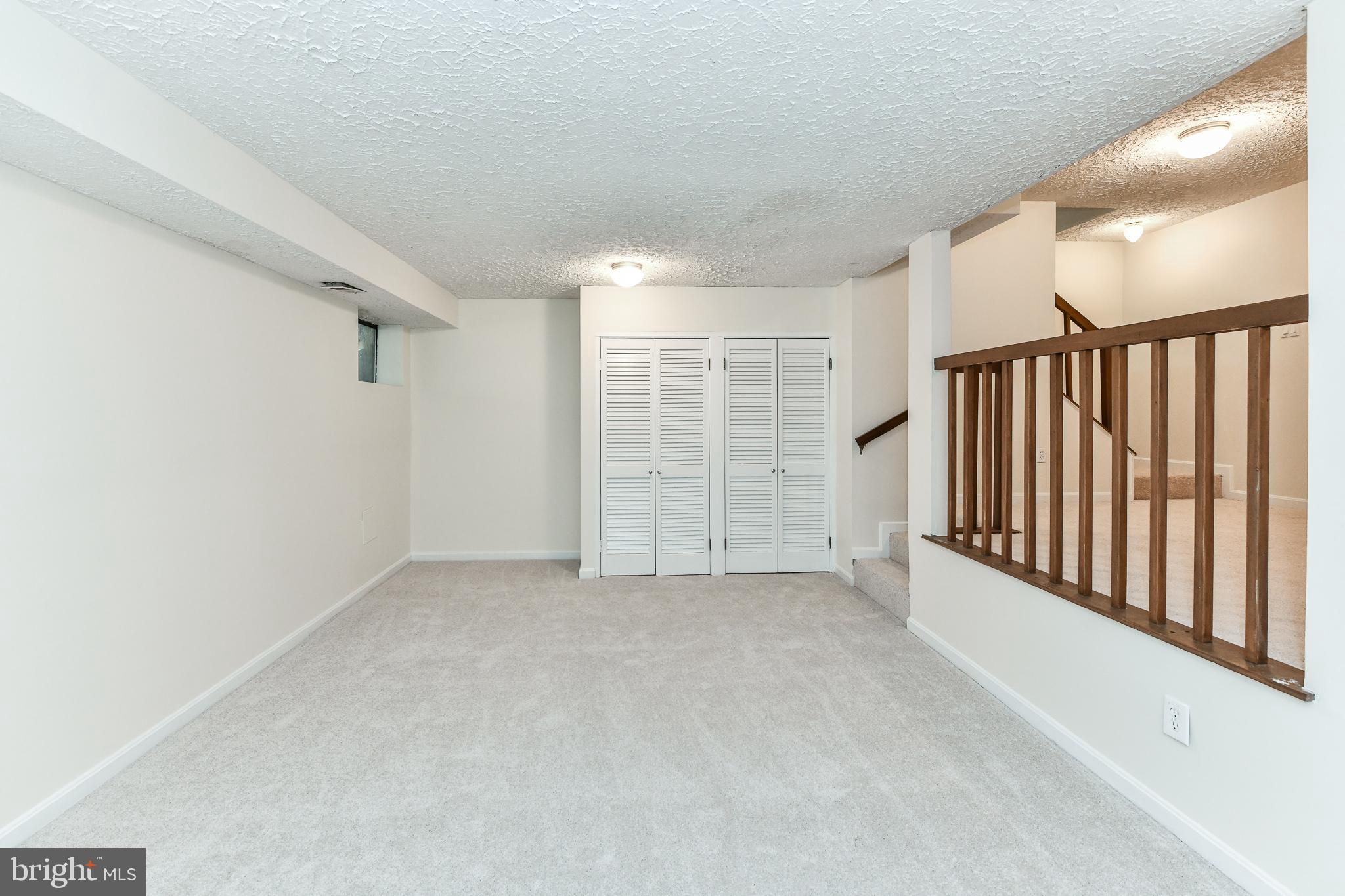 CHERRYWOOD SQUARE - Residential Lease