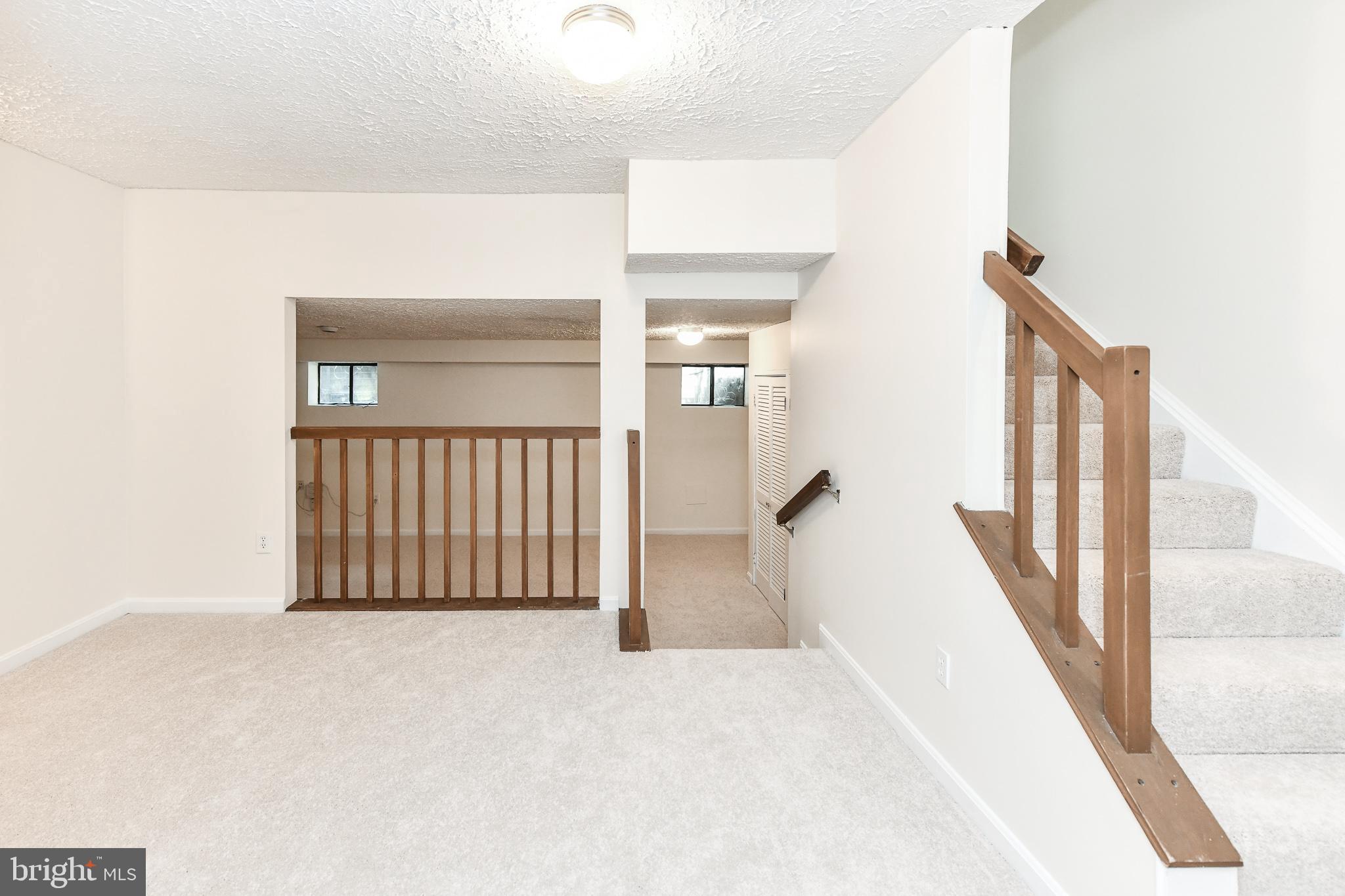 CHERRYWOOD SQUARE - Residential Lease