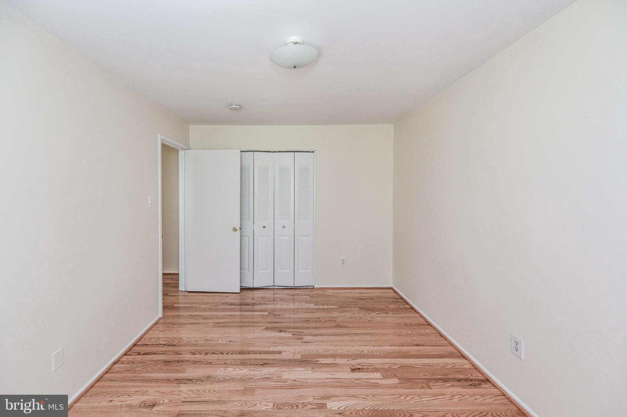 CHERRYWOOD SQUARE - Residential Lease