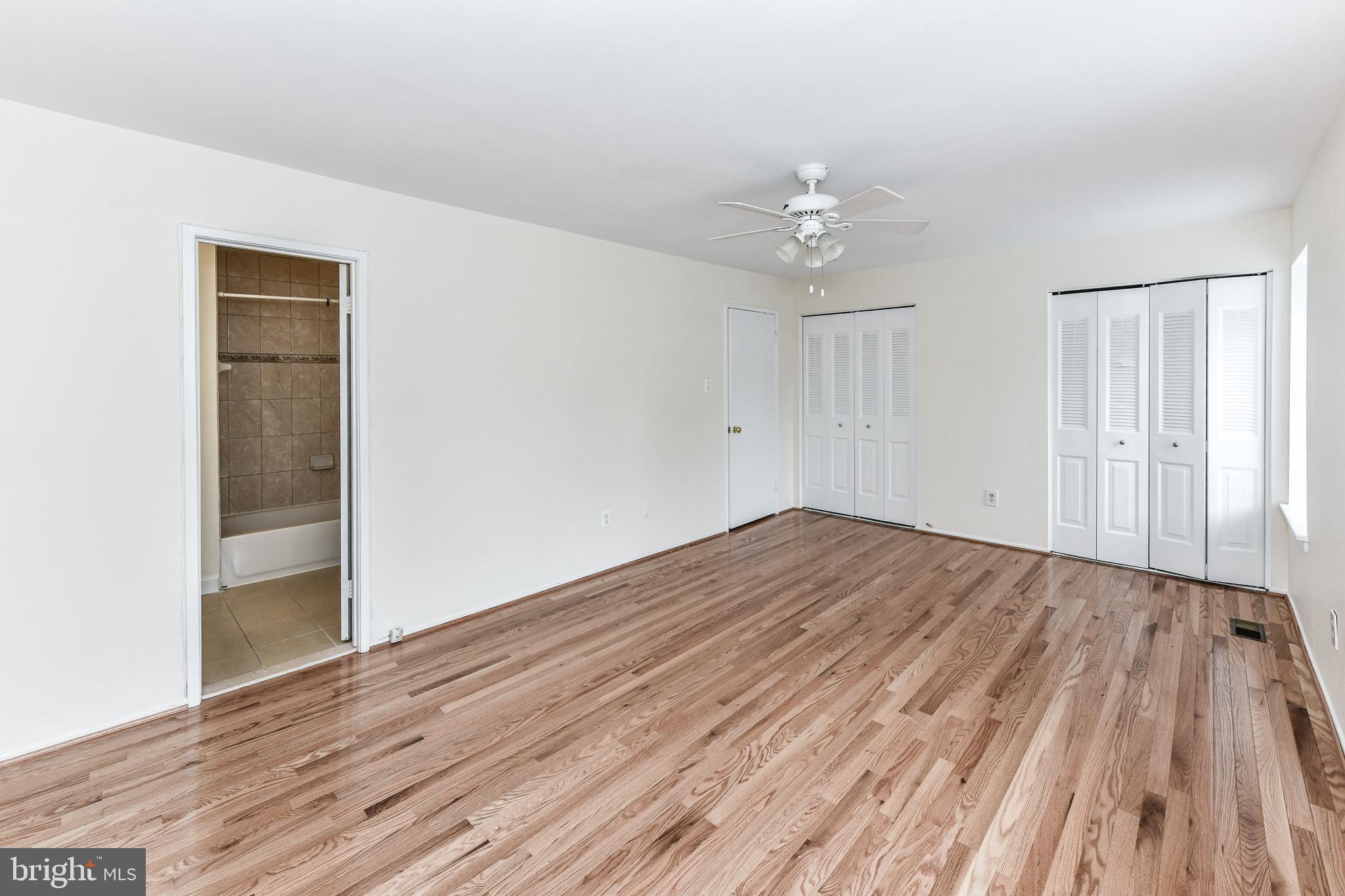 CHERRYWOOD SQUARE - Residential Lease