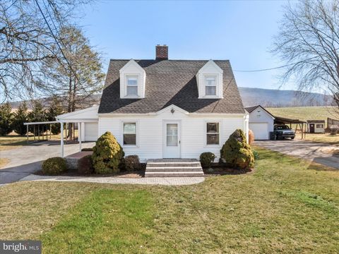 Homes For Sale - 7508 Anthony Highway<br/> WAYNESBORO, PA 17268