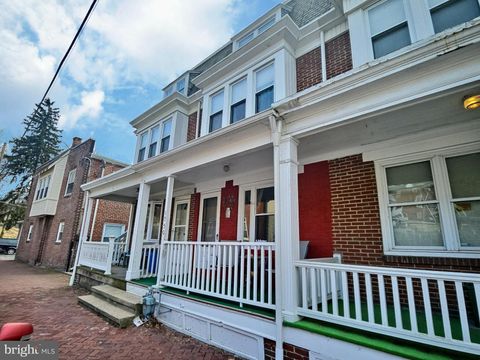 Homes For Sale - 1750 Haak Street<br/> READING, PA 19602